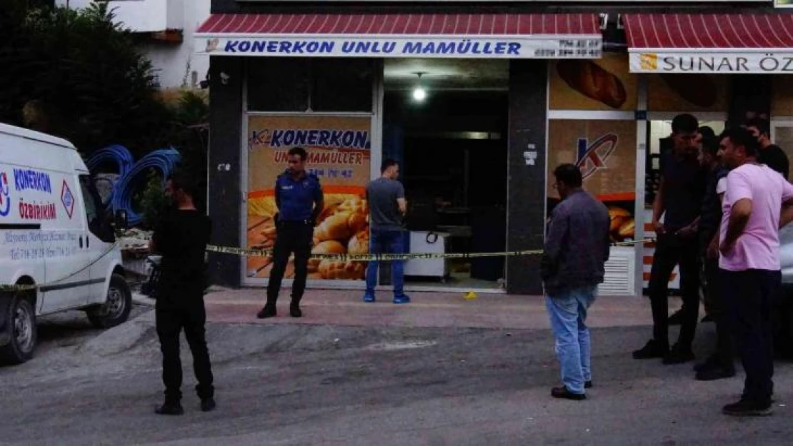 'Ekmek yok' diyen fırın çalışanını bıçaklayarak öldürdü