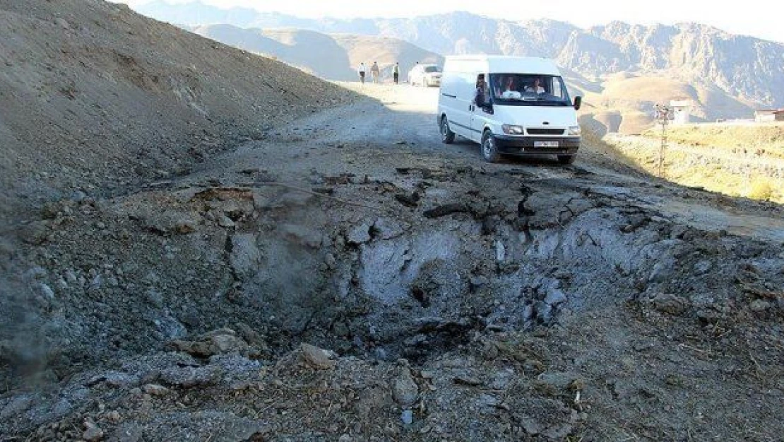 1,5 ton patlayıcı yüklü araç infilak ettirildi