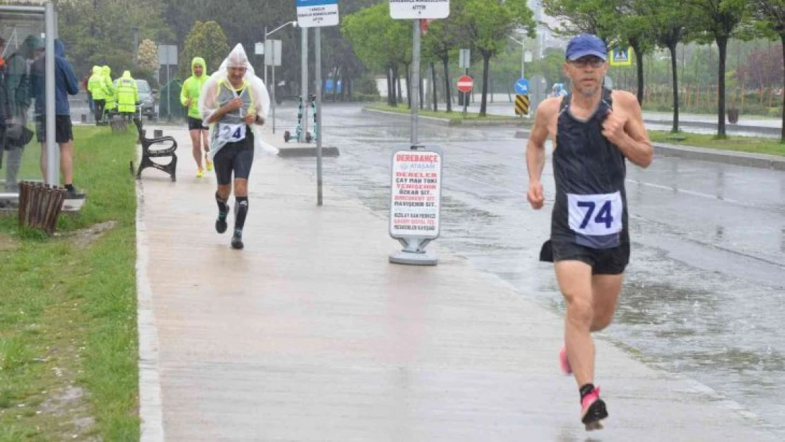 19 Mayıs Yarı Maratonu başladı