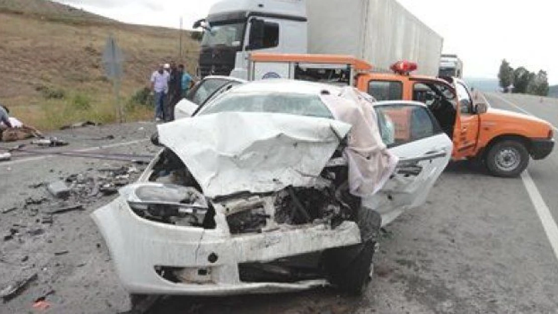  5 kişi öldü, 2 kişi ağır yaralandı