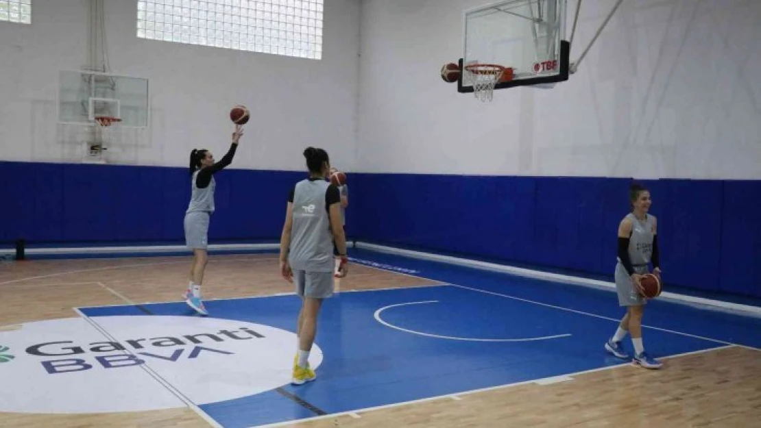 A Milli Kadın Basketbol Takımı Avrupa Şampiyonası hazırlıklarına başladı