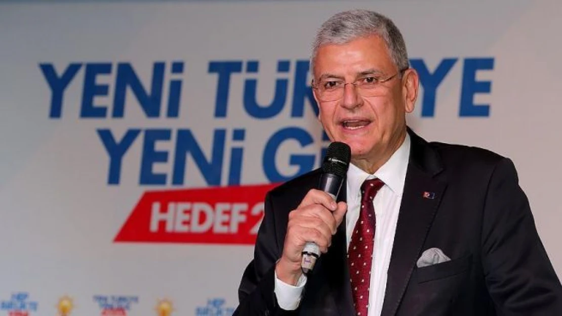 Bozkır: ABD'de hiç böyle bir başkanlık seçimi gördünüz mü?