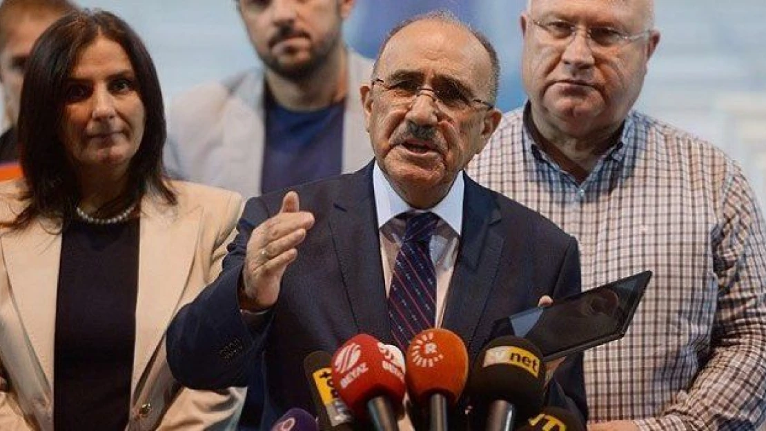 AK Parti'den kongre ve Abdullah Gül açıklaması