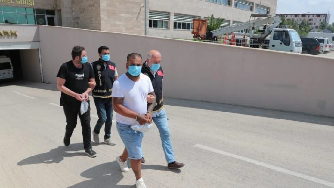 Antalya'da 41 ekip 102 personelle eşzamanlı aranan şahıs operasyonu