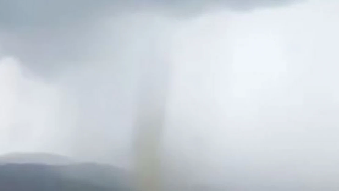 Antalya'da hortum ve şiddetli yağmur