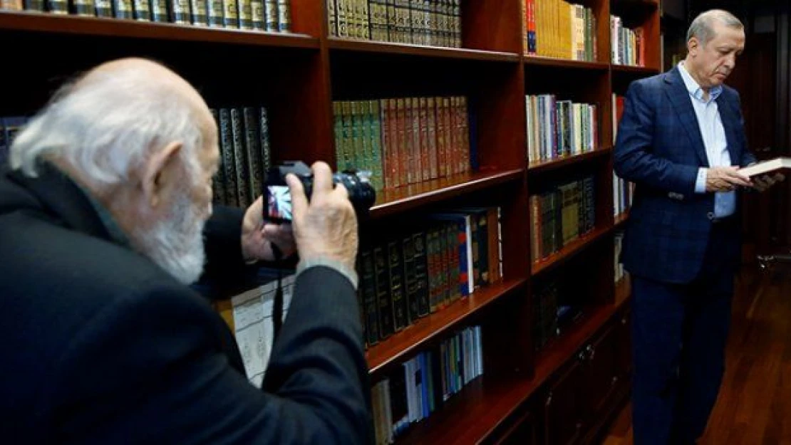 Ara Güler: Cumhurbaşkanını çekmeyip sizi mi çekecektim, serseriler!