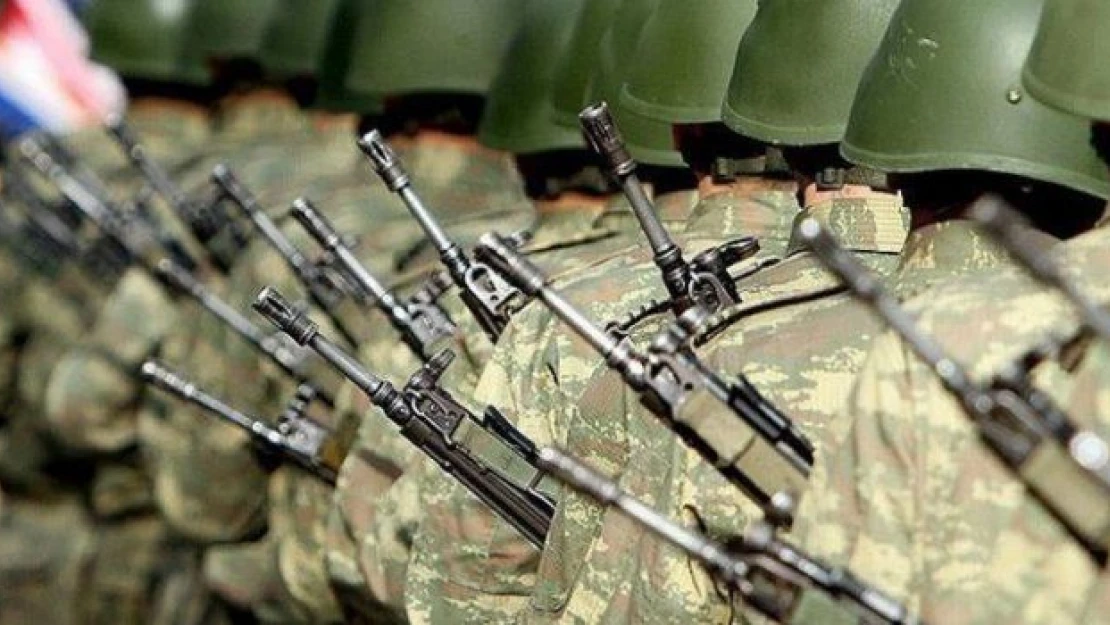 Askerlik 3 aya mı iniyor?
