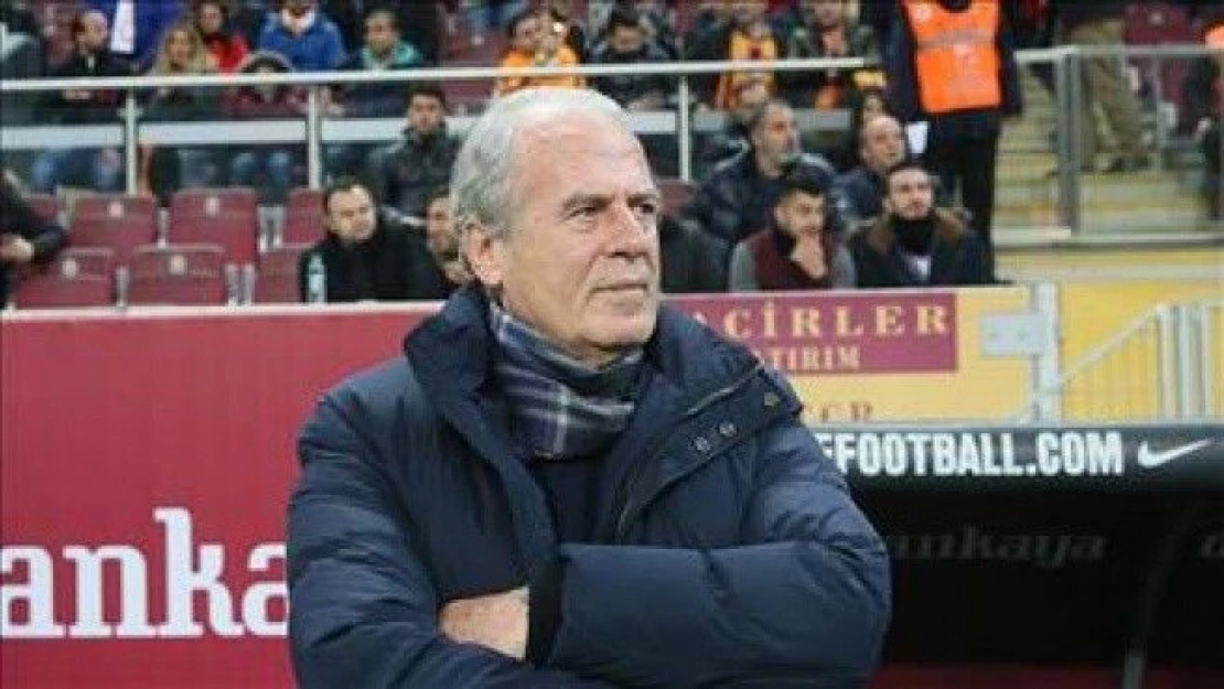 Aslan'ın başında 8 bin 665 gün sonra Avrupa'da