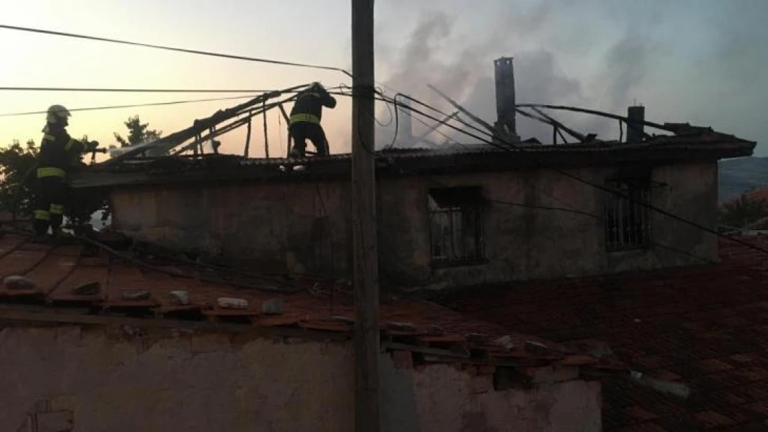 Babasının yaktığı evde ağır yaralanan 3 yaşındaki Fırat'tan acı haber