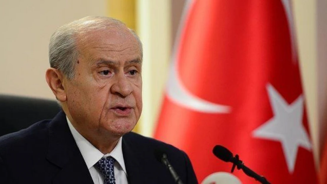   Bahçeli başkanlık sistemi için kararını açıkladı