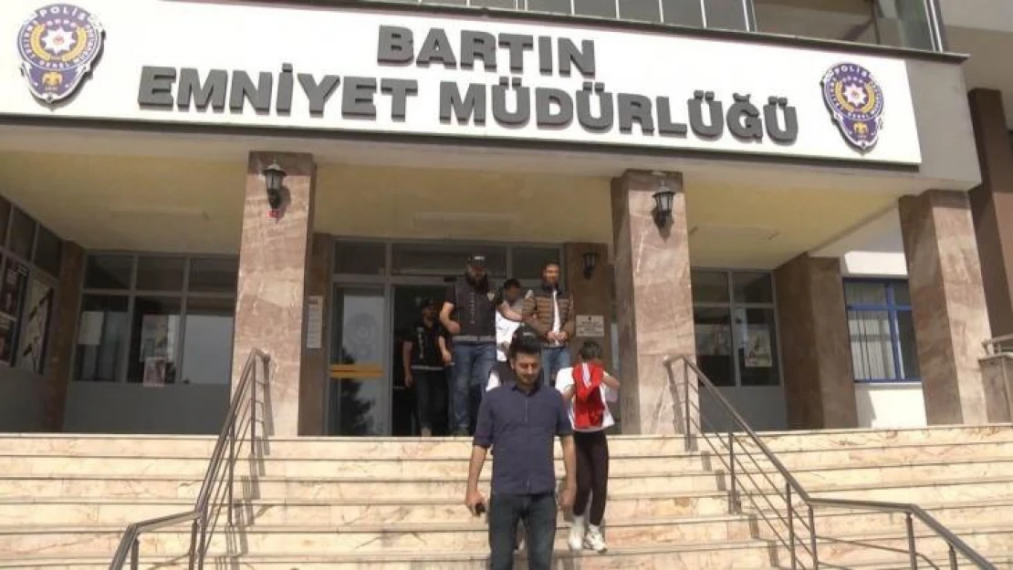 Bartın merkezli 4 ilde uyuşturucu operasyonu 6 gözaltı