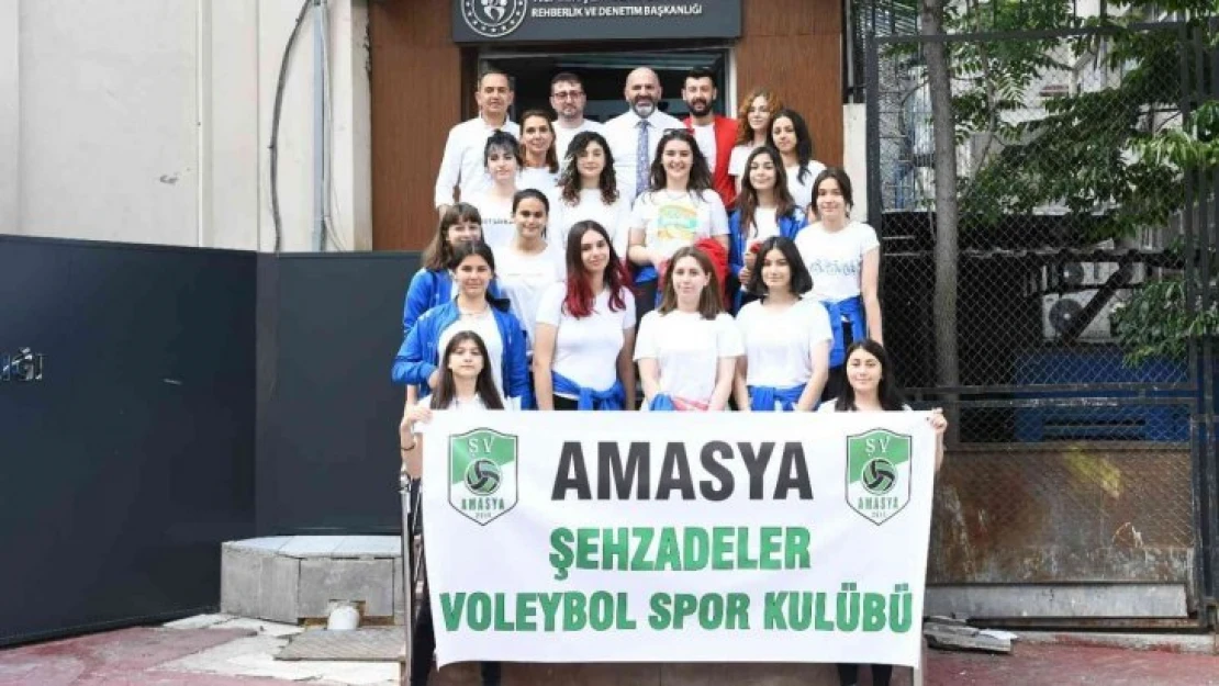 Başkan Davulcu, Amasyalı voleybolculara verdiği sözü tuttu