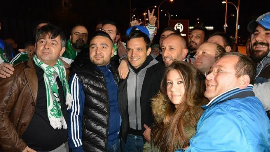 Batalla Bursa'ya geldi