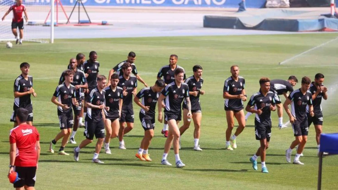 Beşiktaş, İspanya'da çalışmalarına devam ediyor