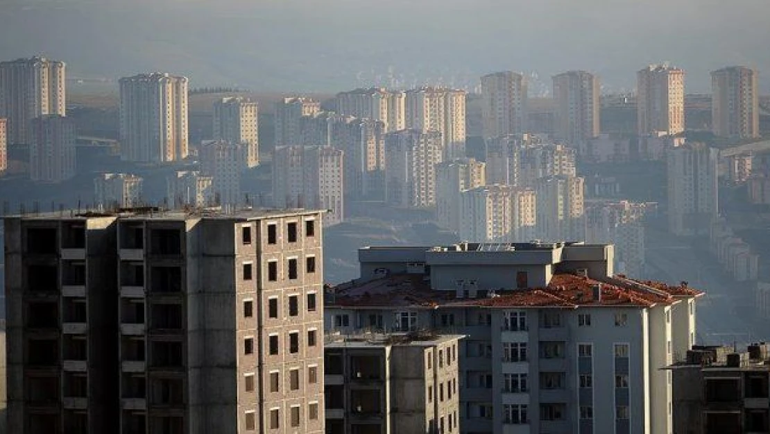 Beton bloklar komşuluğu yok etti