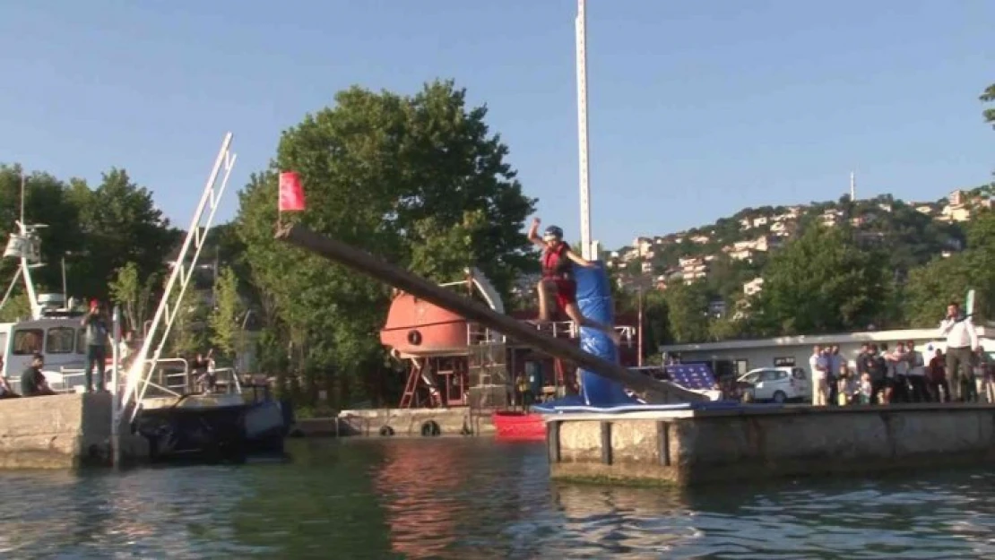 Beykoz sahili Nostaljik Su Sporları Festivali'yle renklendi