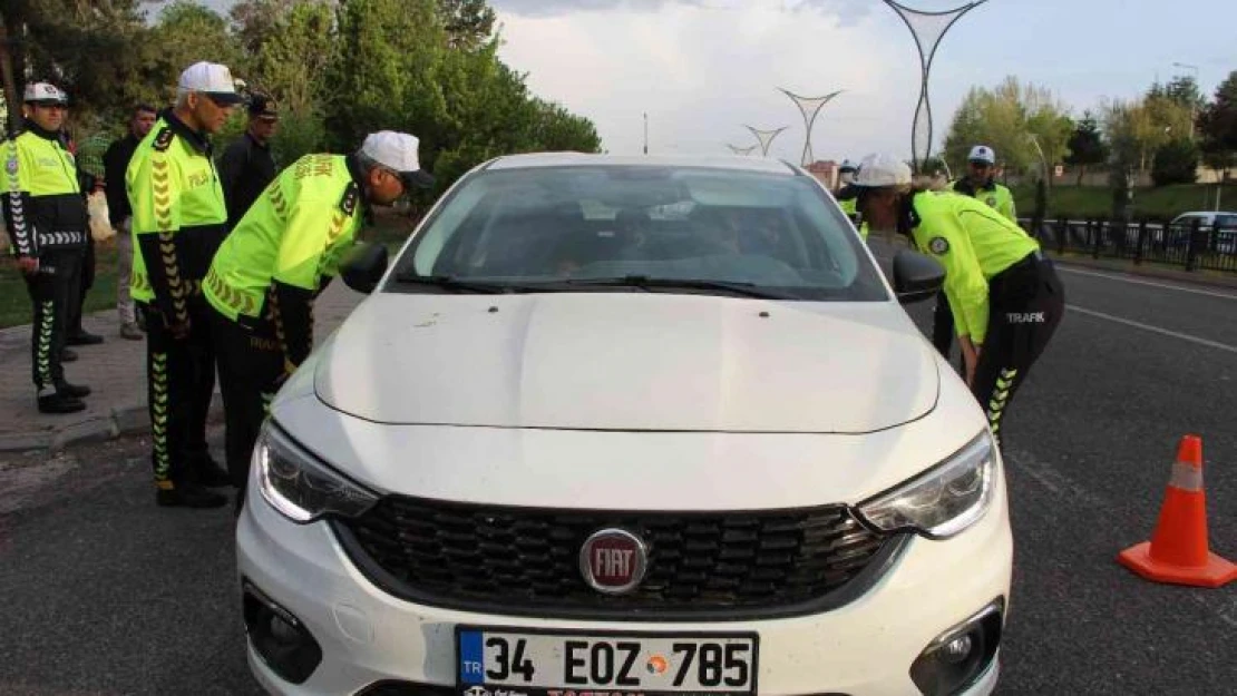 Bingöl'de 'Bayramınız Kemerli Olsun' uygulaması