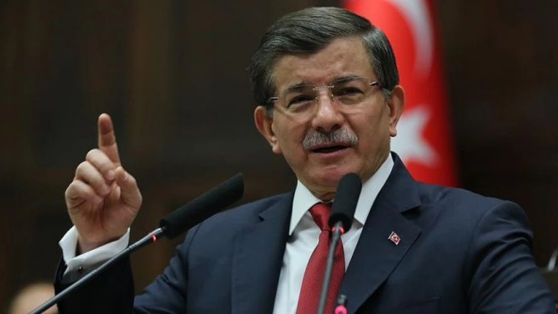 Davutoğlu: Bir intihar bombacısının taziyesine katılmak en büyük ihanettir