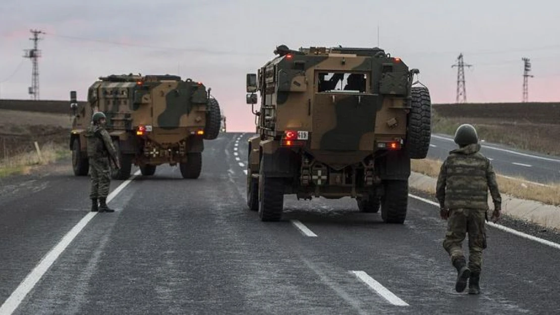 Bitlis ve Diyarbakır'da terör saldırıları: 2 şehit, 9 asker yaralı