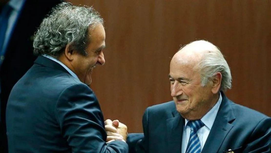 Blatter ve Platini'ye futboldan 8 yıl men cezası