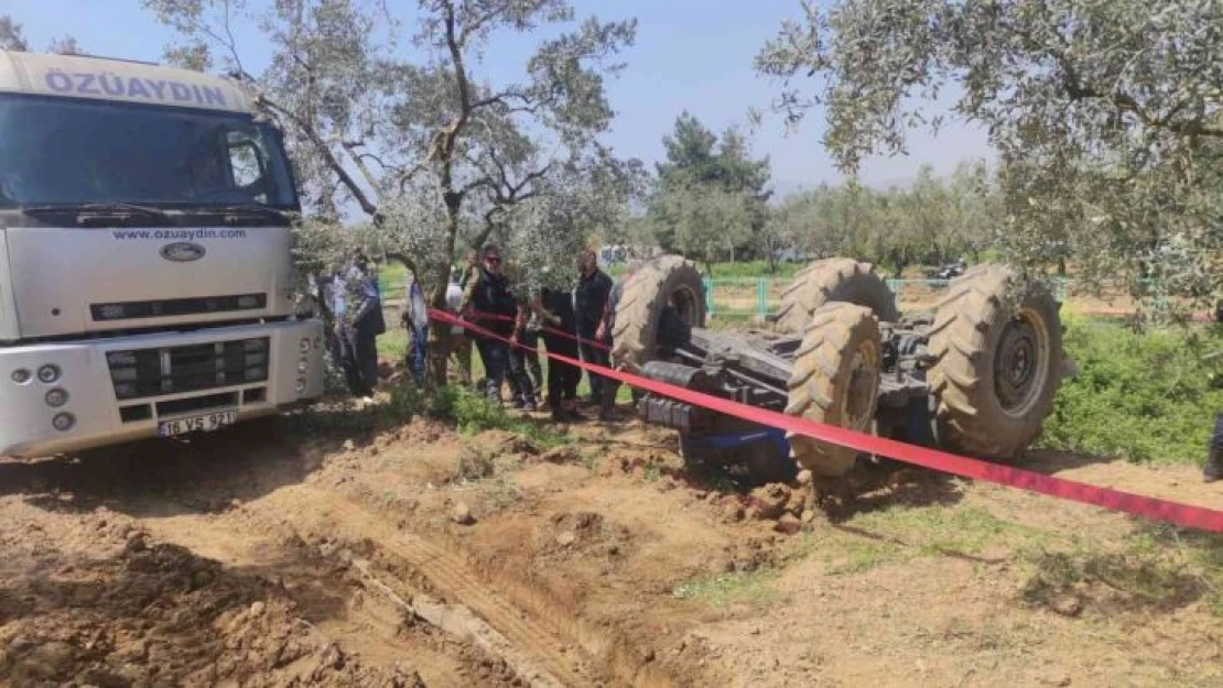 Bursa'da sürücü devrilen traktörün altında can verdi