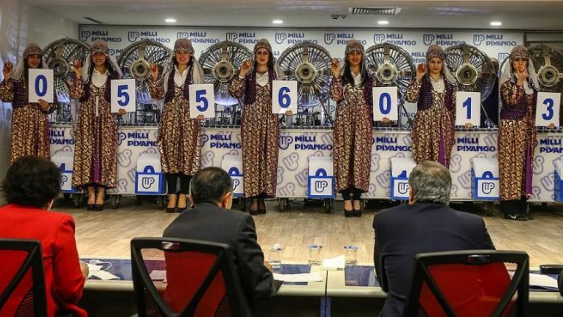 Büyük ikramiye çeyrek bilete isabet etti