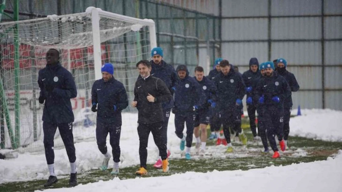 Çaykur Rizespor, Alanyaspor maçı hazırlıklarına ara vermeden başladı