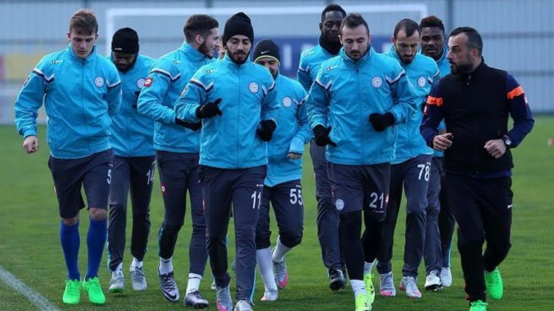 Çaykur Rizespor, Fenerbahçe karşısında sürpriz peşinde