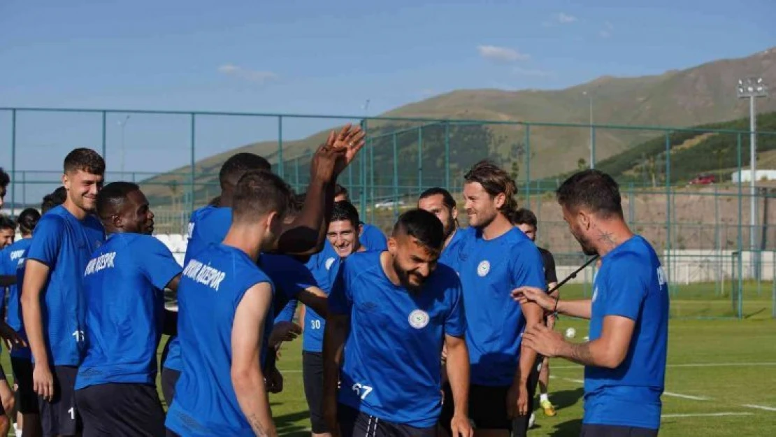 Çaykur Rizespor, yeni sezon hazırlıklarını Erzurum' sürdürüyor