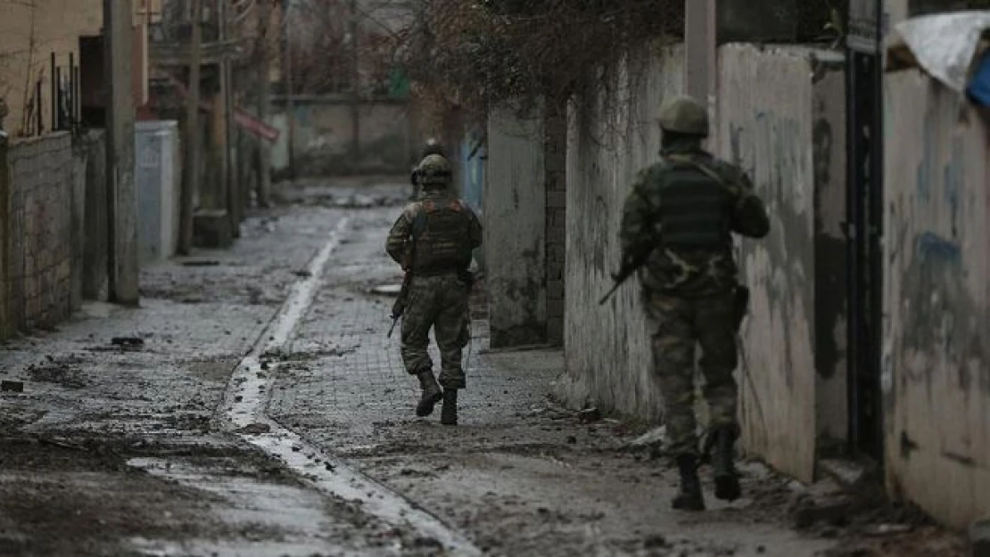 Cizre ve Sur'da 6 terörist etkisiz hale getirildi