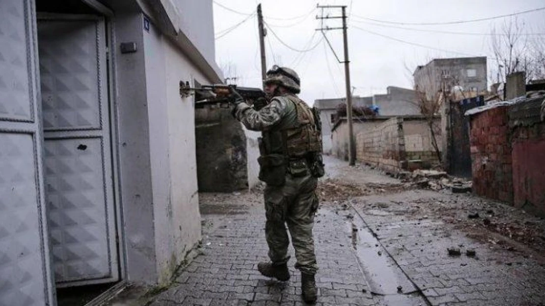 Cizre'de 16 terörist öldürüldü, 8 binada 24 terörist cesedi bulundu