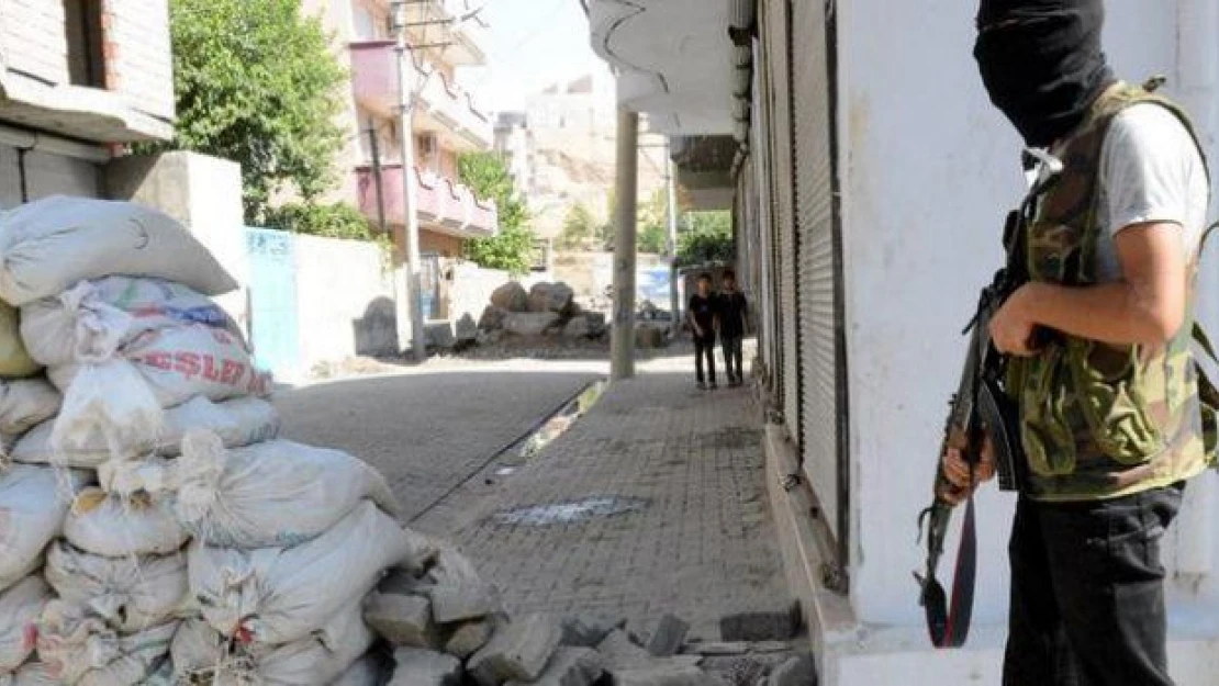 Cizre'de camiye bile gidilemiyor!