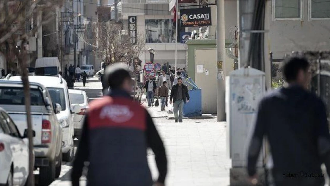 Cizre'de patlama... Yaralılar var...
