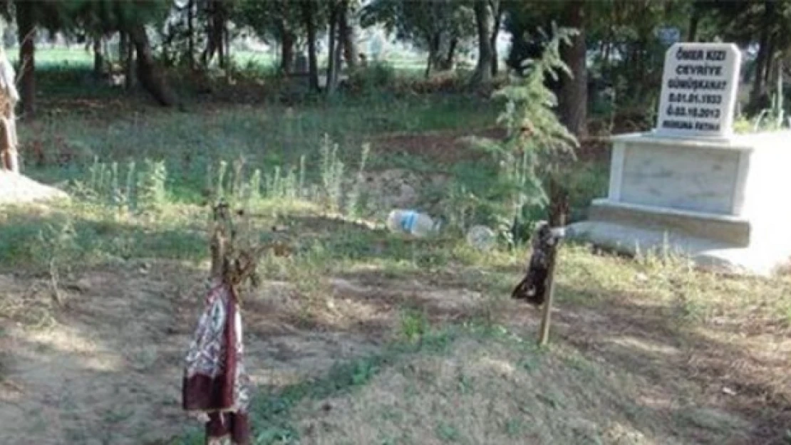 Çocukluk aşkının mezarını açıp cesedini kaçırdı