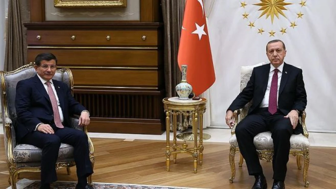 Erdoğan ve Davutoğlu arasında sürpriz görüşme