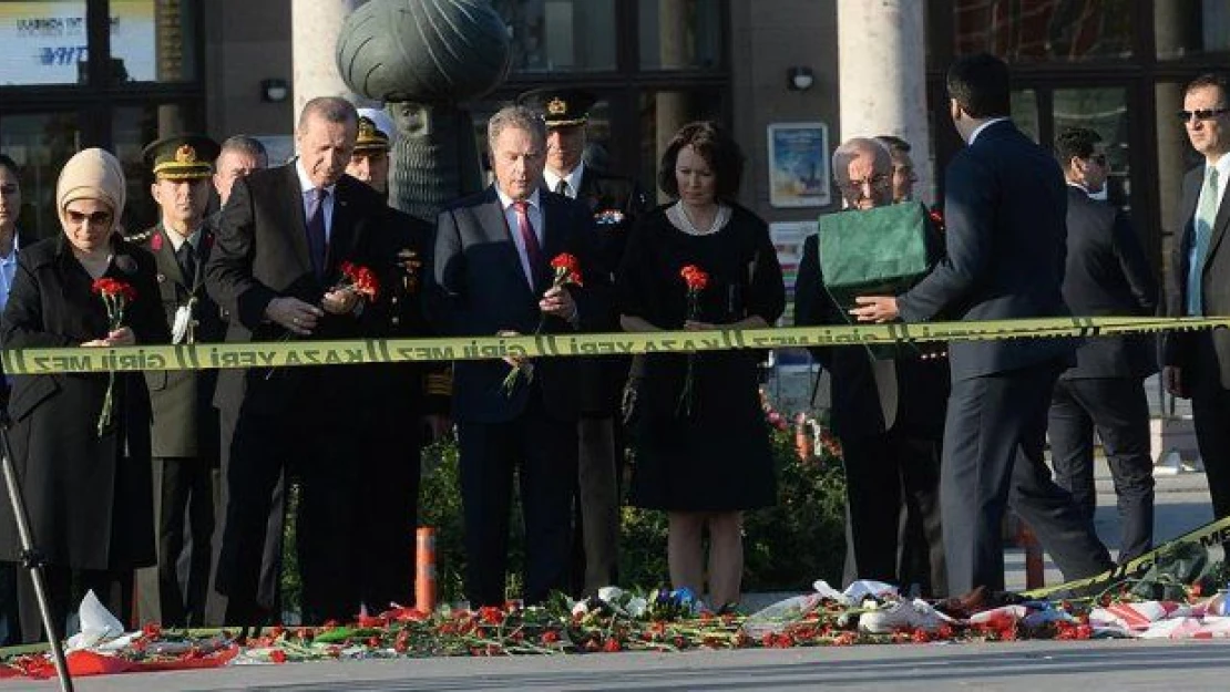 Cumhurbaşkanı Erdoğan katliamın olduğu meydanda