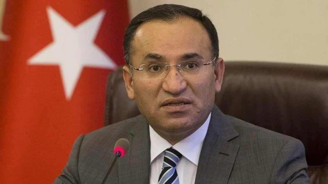 'Ülkesinin cumhurbaşkanının dışarıda itibar görmesinden rahatsızlık duymak muhaliflik değil ahmaklık"
