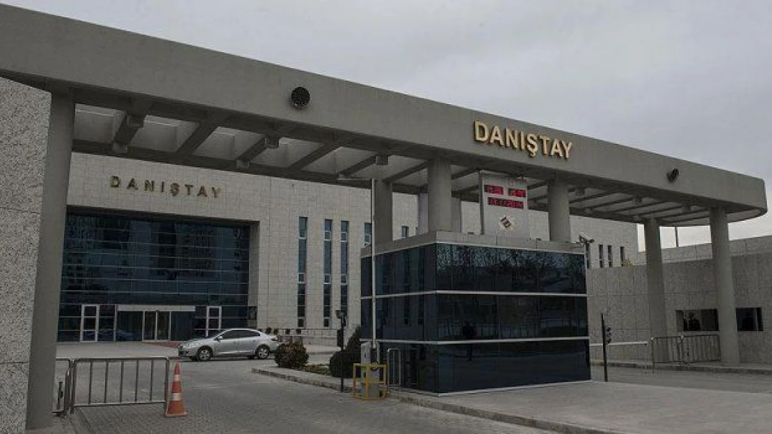 Danıştay, ortaöğretimde başörtüsü serbestisine iptal istemini açıkladı
