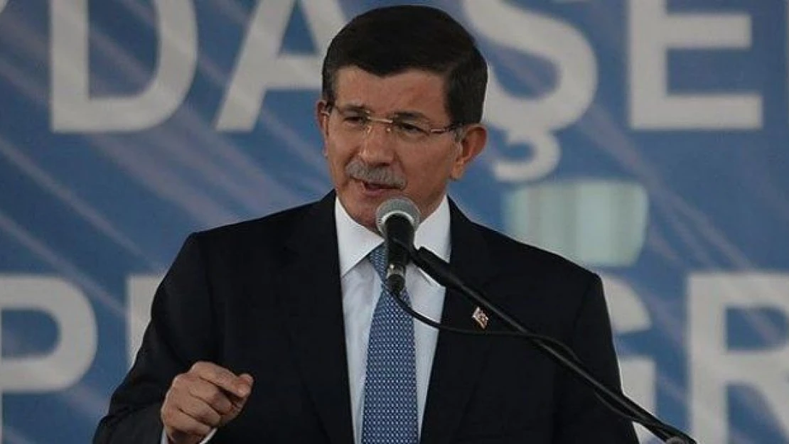 Davutoğlu: Bunlar puslu havada ortaya çıkan çakallar