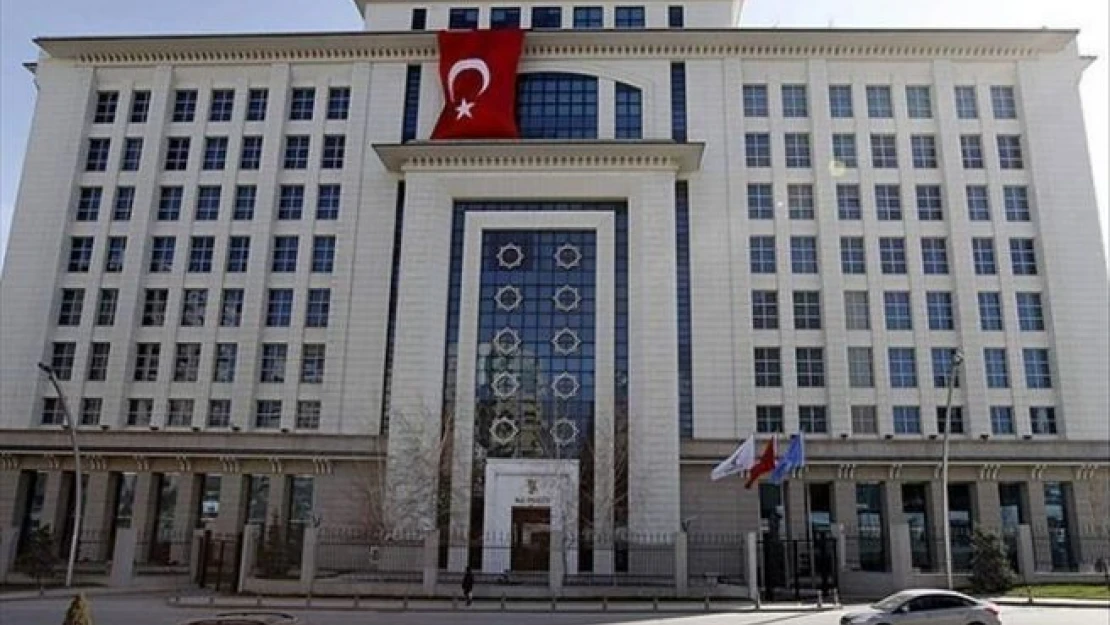 Davutoğlu, Doğu ve Güneydoğulu vekillerle bir araya geldi