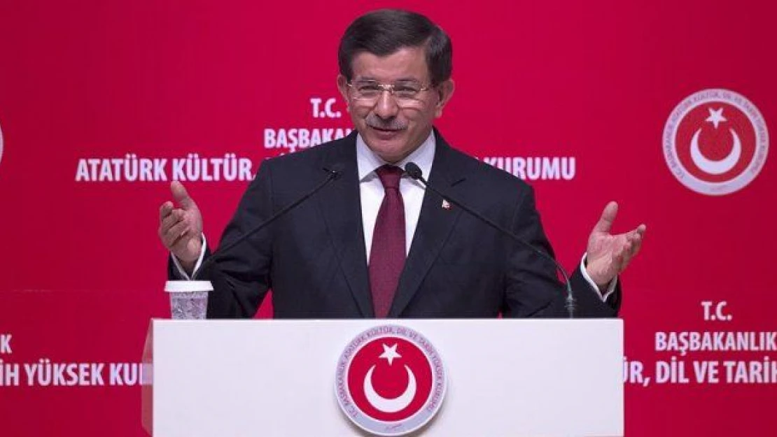 Davutoğlu: Hayır dediğim bu anayasayı içime sindiremiyorum