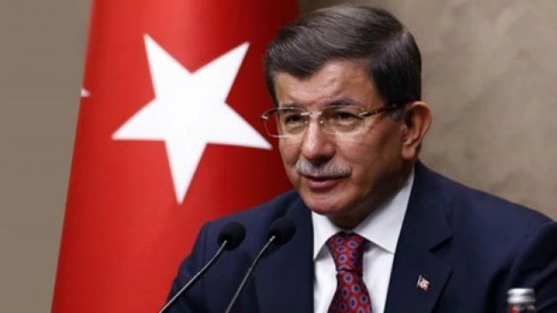 Davutoğlu: Gitsinler kaçak çaylarını Kandil'de içsinler!