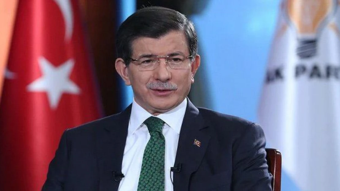 Davutoğlu: Siyasi rakibiz ama ülkenin istikrarı hepimize lazım