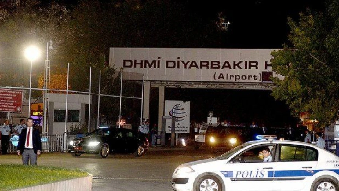 Davutoğlu'ndan Diyarbakır'a bayram sürprizi