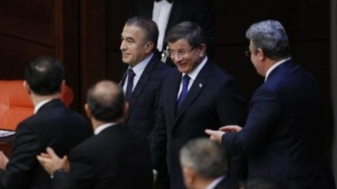 Davutoğlu'ndan gece yarısı TBMM Genel Kurulu sürprizi