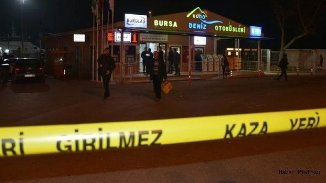 Deniz otobüsünde bomba paniği!