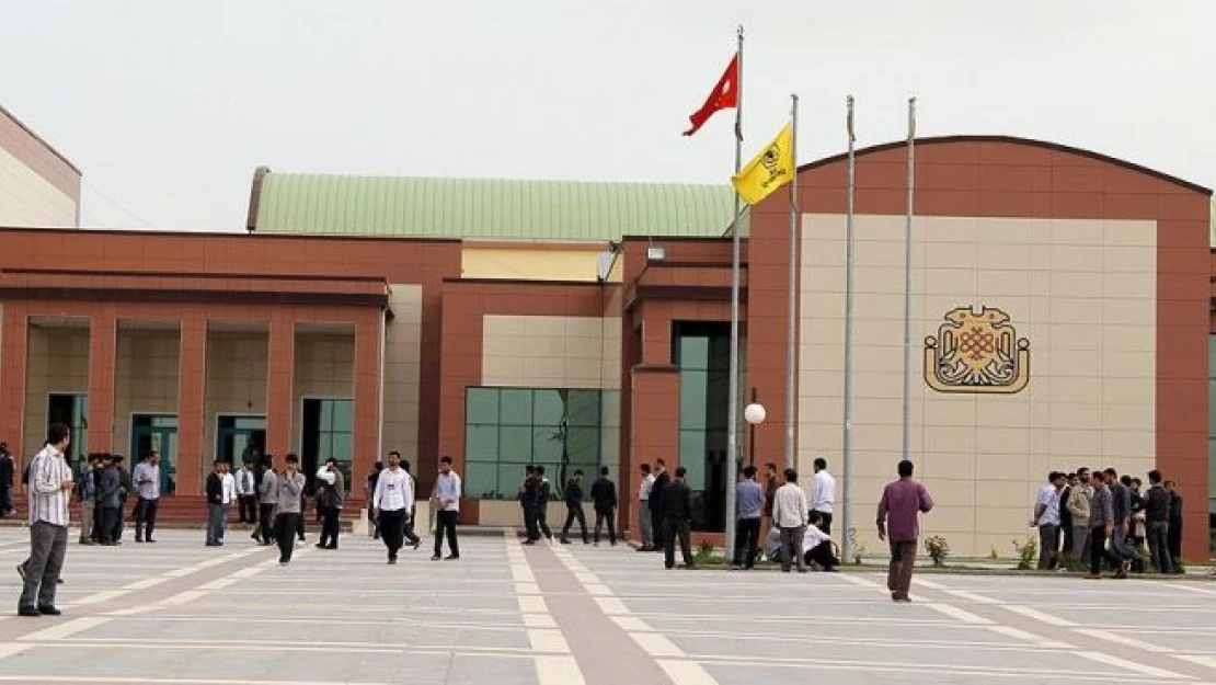 Dicle Üniversitesi 24 akademisyen hakkında idari soruşturma başlattı