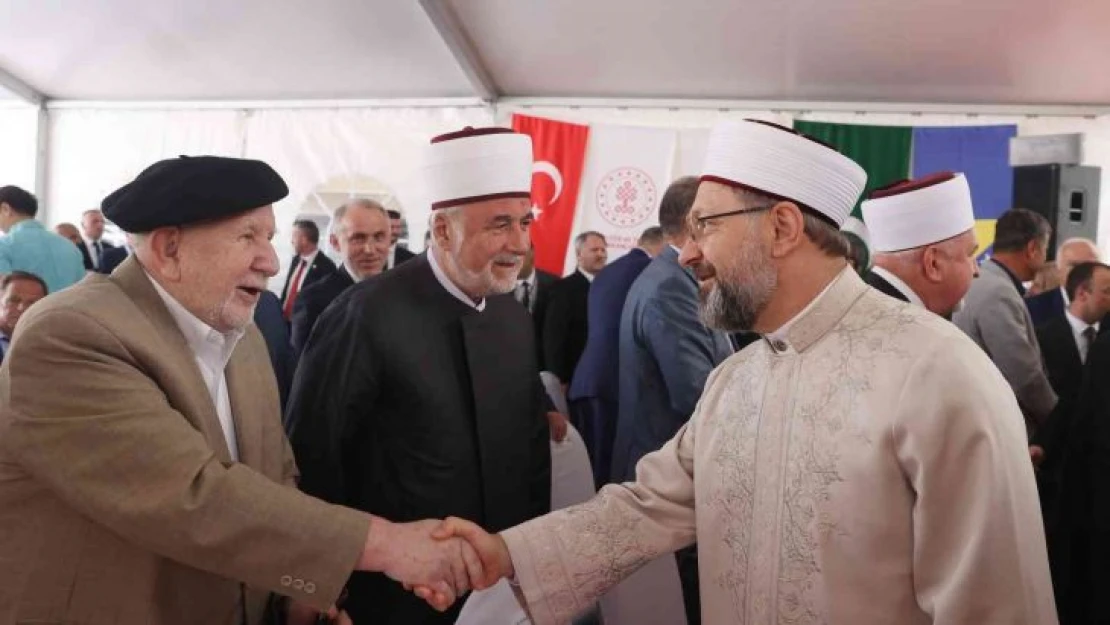 Diyanet İşleri Başkanı Erbaş: 'Dünya, İslam'ın evrensel ilkelerine her zamankinden daha fazla muhtaç'