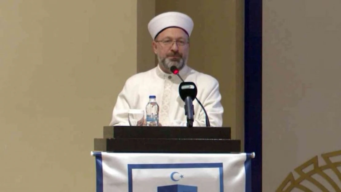 Diyanet İşleri Başkanı Erbaş, şehit aileleri ve gazilerle bir araya geldi
