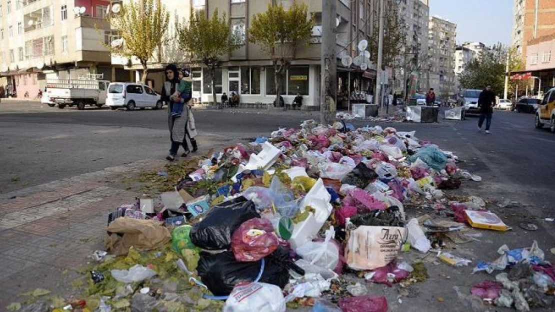 Diyarbakır ve Şırnak'ı 'pislik götürüyor'